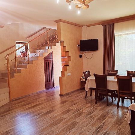 Paradise Guest House Tsaghkadzor Esterno foto