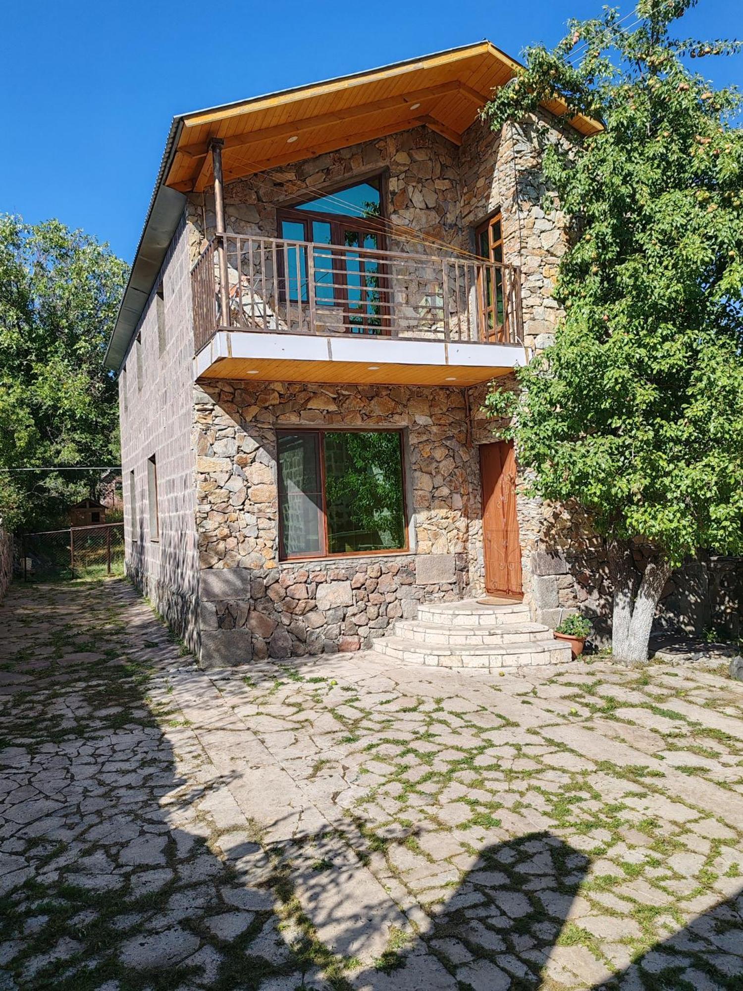 Paradise Guest House Tsaghkadzor Esterno foto
