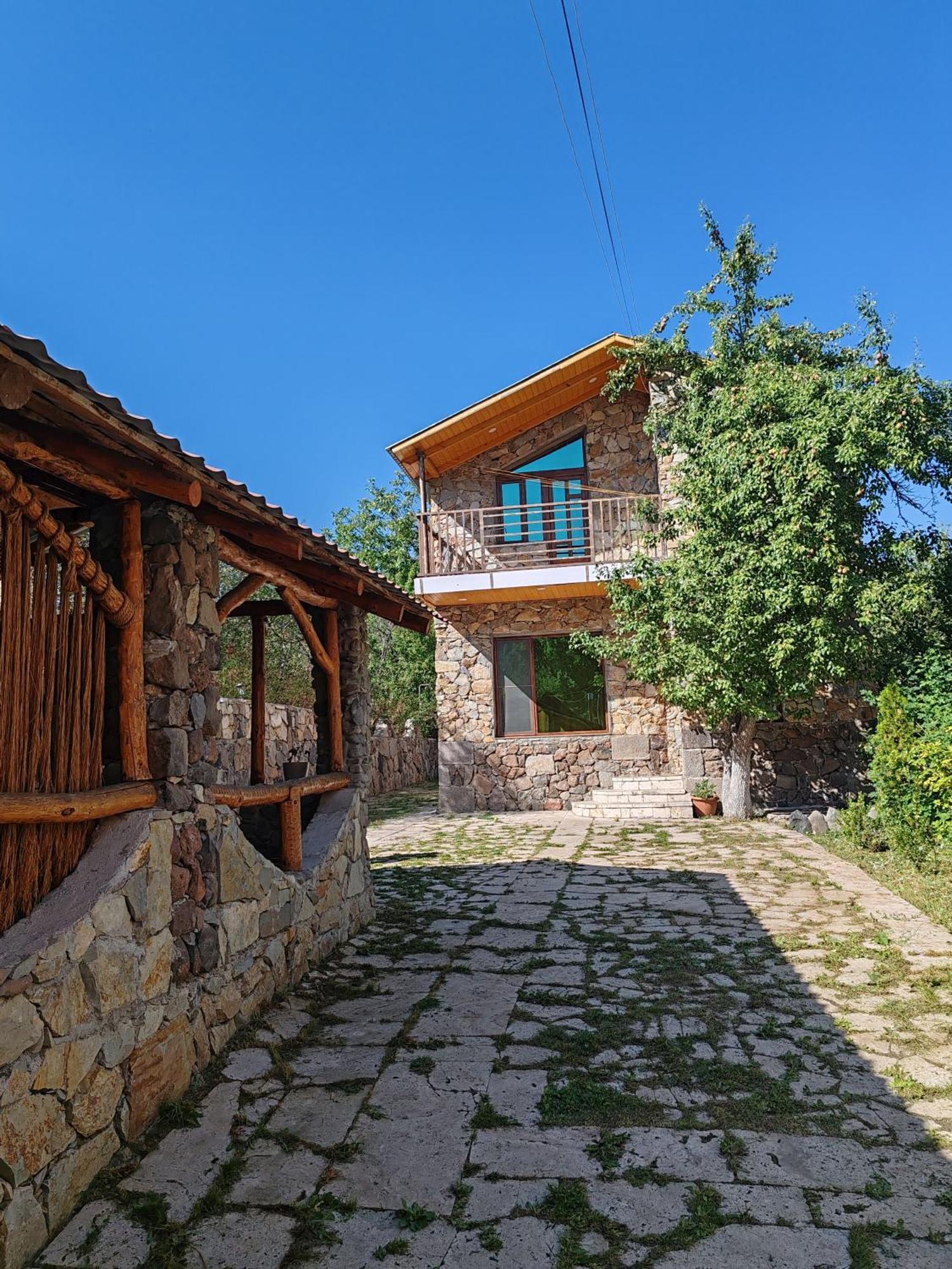 Paradise Guest House Tsaghkadzor Esterno foto